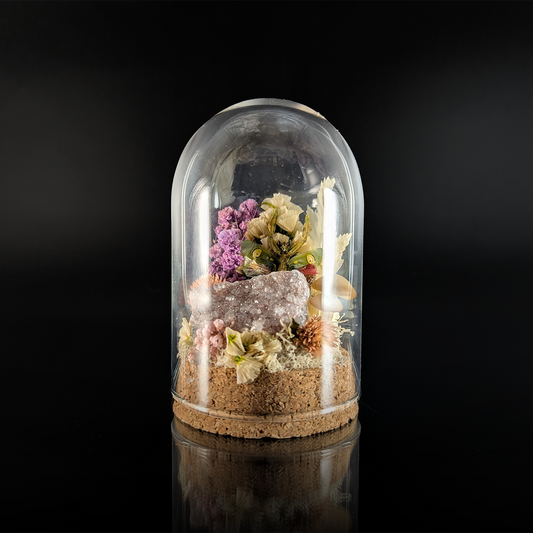 Flower Mantis in Nature White