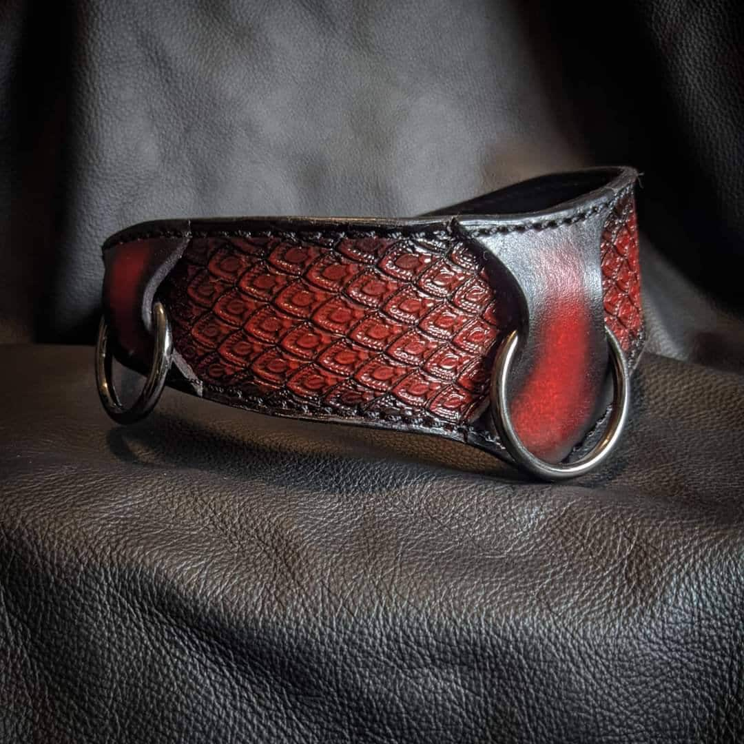 Red dragon scale leather collar. V shape