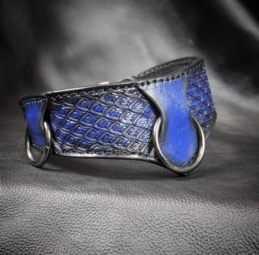 Blue dragon scale leather collar. V shape